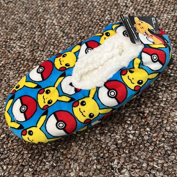 1 Pair Only Choose 1 Anime Kids Non-Slip Fuzzy Fur Babba Winter Warm Home Wear! - Picture 10 of 12